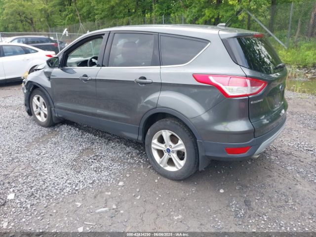 1FMCU9GX8GUB42300 Ford ESCAPE SE
