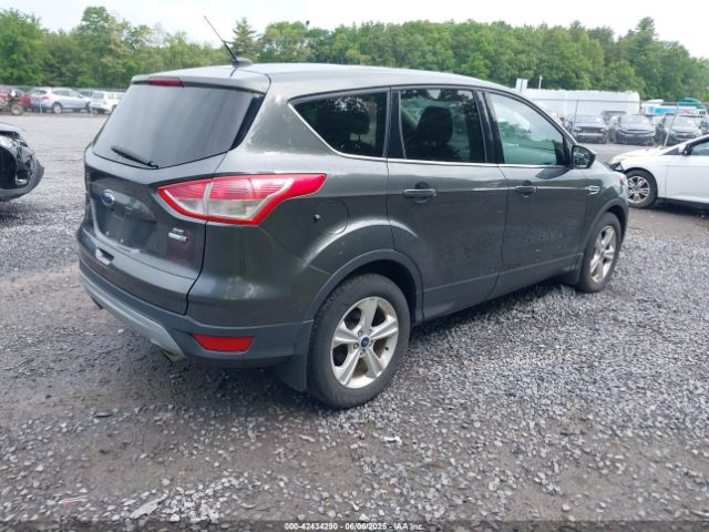 1FMCU9GX8GUB42300 Ford ESCAPE SE