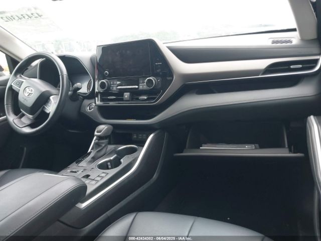 5TDKDRBH4PS031327 Toyota Highlander Xle