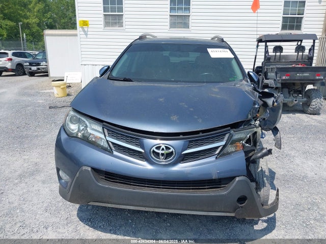 2T3RFREV3EW148094 Toyota Rav4 Xle