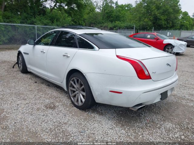2012 JAGUAR XJ SAJWA1CB8CLV29047 Photo 2