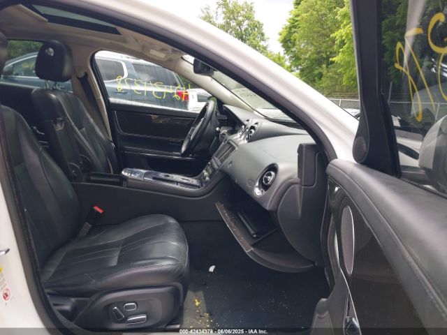 2012 JAGUAR XJ SAJWA1CB8CLV29047 Photo 4