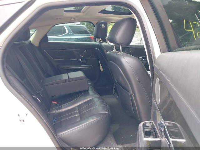 2012 JAGUAR XJ SAJWA1CB8CLV29047 Photo 7