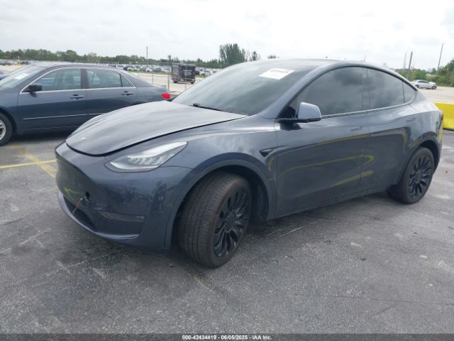5YJYGDEE1LF009211 Tesla Model Y