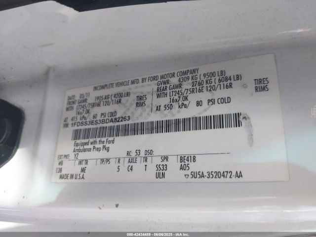 2011 FORD E-350 SUPER DUTY 1FDSS3ES3BDA82263 Photo 8