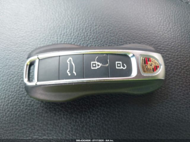 2023 PORSCHE CAYENNE COUPE WP1BA2AY2PDA26896 Photo 10