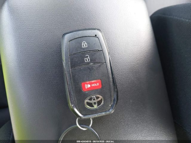 JTDACAAU2R3020216 Toyota Prius Le