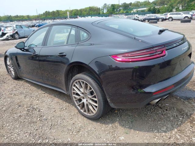 2018 PORSCHE PANAMERA WP0AB2A79JL134740 Photo 2