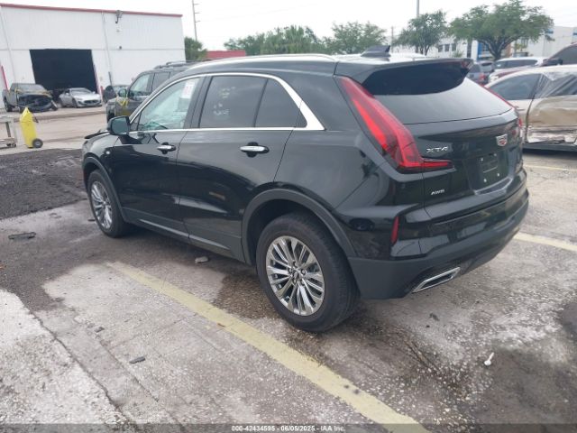 2024 CADILLAC XT4 1GYFZDR44RF147956 Photo 2