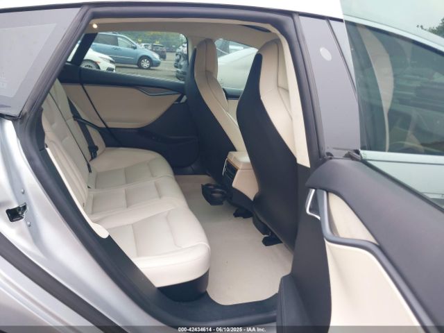 2018 TESLA MODEL S 5YJSA1E26JF264767 Photo 7