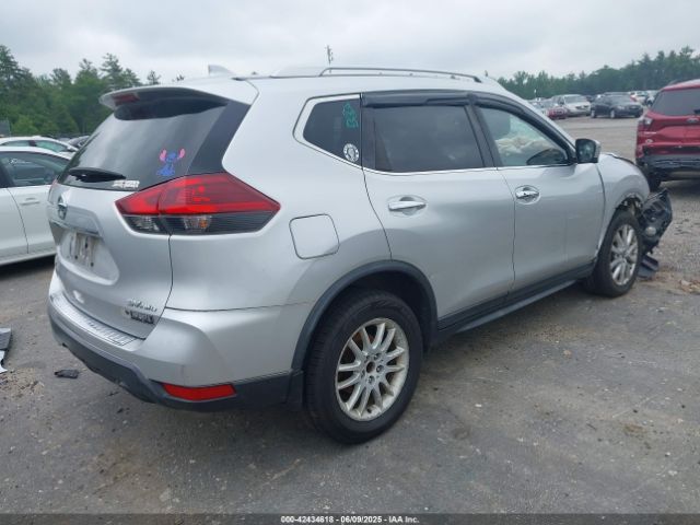 2018 NISSAN ROGUE KNMAT2MV5JP513573 Photo 3
