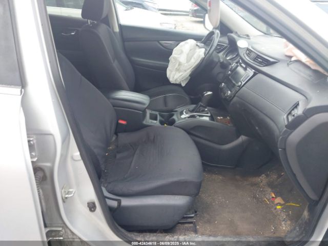 2018 NISSAN ROGUE KNMAT2MV5JP513573 Photo 4