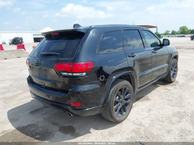 2019 JEEP GRAND CHEROKEE 1C4RJEAG0KC857787 Photo 3