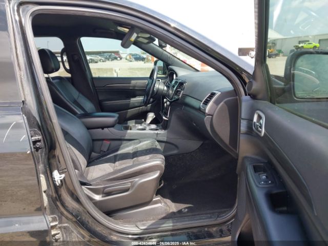 2019 JEEP GRAND CHEROKEE 1C4RJEAG0KC857787 Photo 4