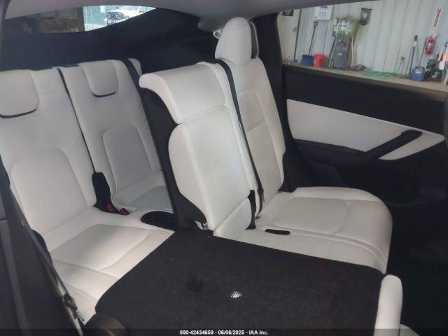 2022 TESLA MODEL Y 7SAYGAEE4NF309961 Photo 7