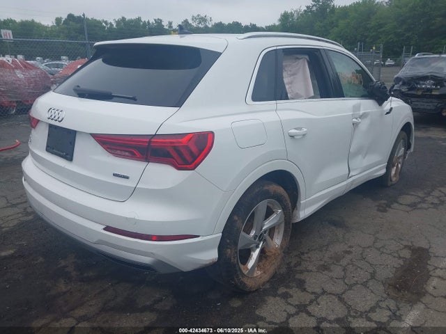 2021 AUDI Q3 WA1AUCF39M1087144 Photo 3
