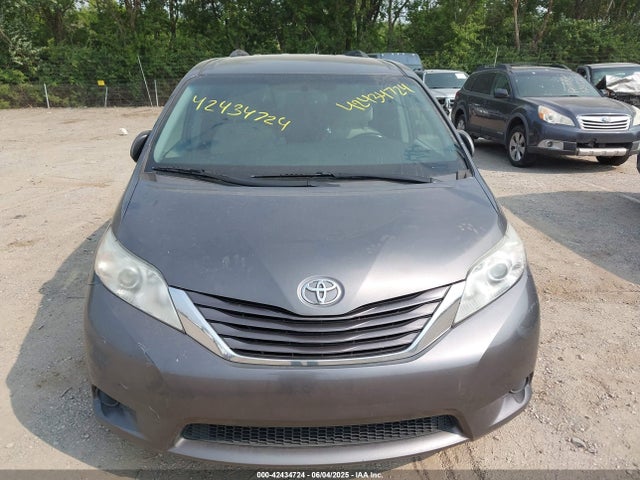 Toyota Sienna Le 8 Passenger 2017 5TDKZ3DC5HS806235 Image 17