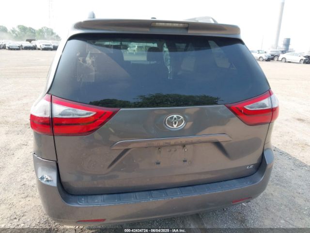 2017 TOYOTA SIENNA 5TDKZ3DC5HS806235 Photo 5