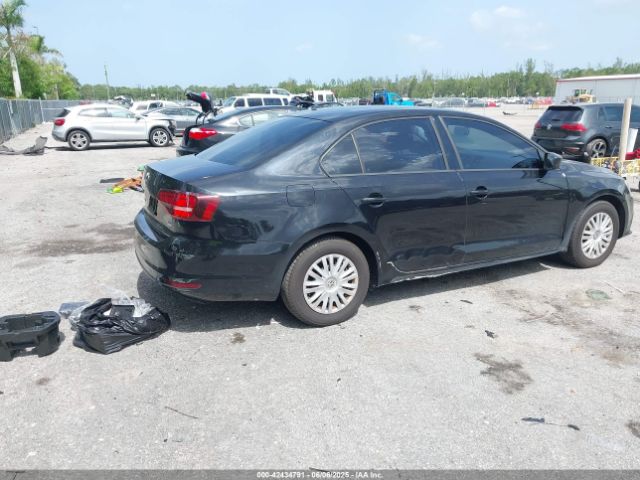 3VW267AJ0GM350627 Volkswagen Jetta 1.4t S