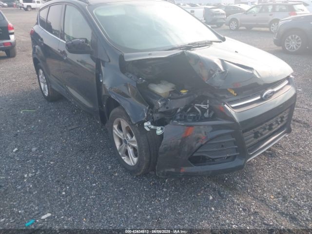 1FMCU9GX9FUA21483 Ford ESCAPE SE