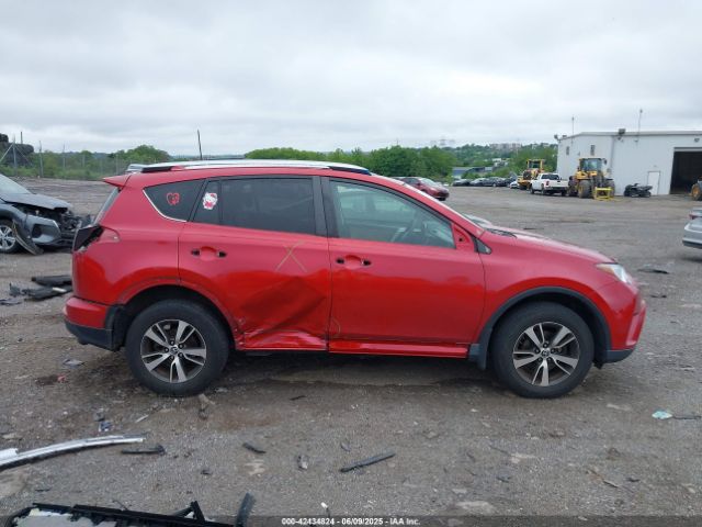 JTMRFREV5GJ078759 Toyota Rav4 Xle