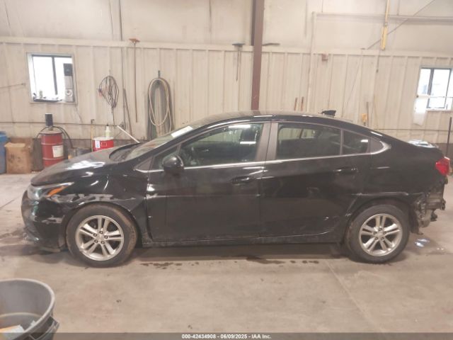 1G1BE5SM2H7114858 Chevrolet Cruze Lt Auto