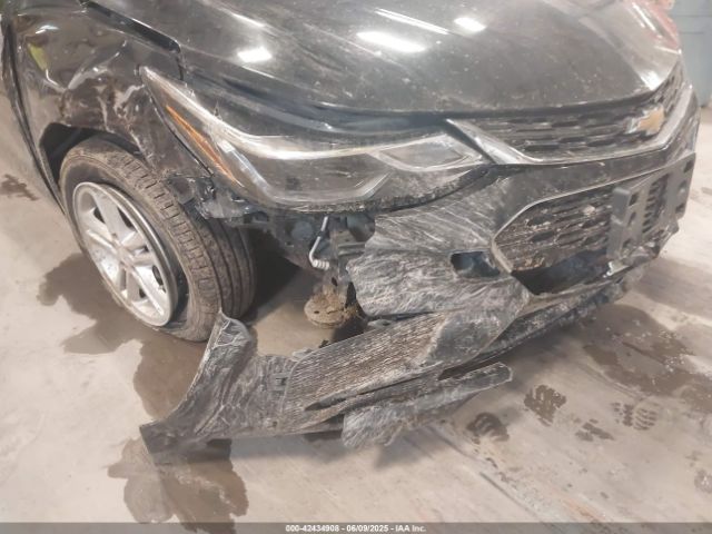 1G1BE5SM2H7114858 Chevrolet Cruze Lt Auto