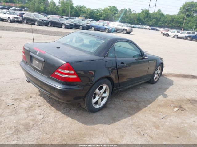 2003 MERCEDES-BENZ SLK 320 WDBKK65F83F275490 Photo 3