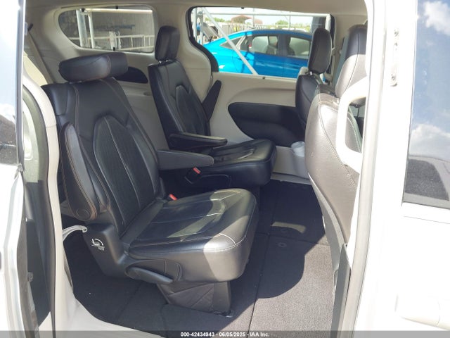 2C4RC1BG7JR246131 Chrysler Pacifica