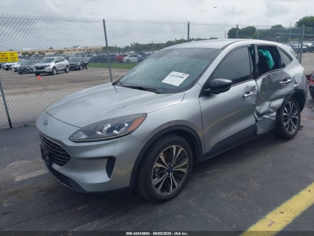 2022 FORD ESCAPE 1FMCU0G65NUB54890 Photo 1