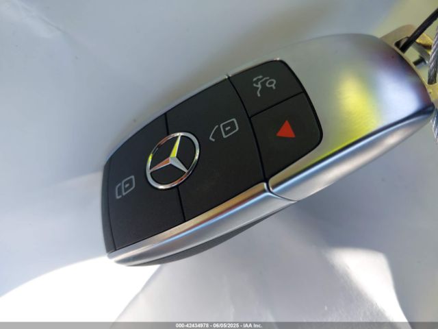 W1N4N4GB5SJ712737 Mercedes-Benz m260