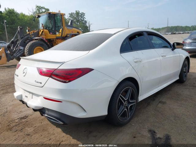 2020 MERCEDES-BENZ CLA 250 W1K5J4HB1LN122685 Photo 3