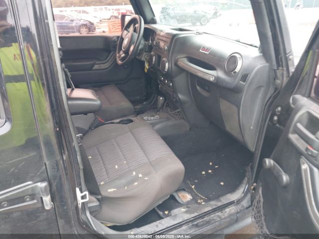 2012 JEEP WRANGLER UNLIMITED 1C4BJWDG0CL107486 Photo 4