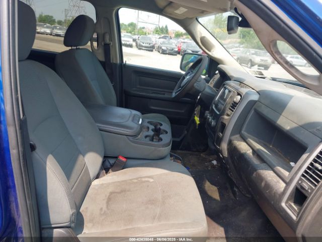 2016 RAM 1500 3C6RR7KT1GG312399 Photo 4