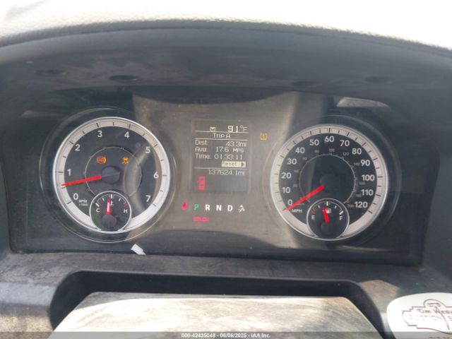 2016 RAM 1500 3C6RR7KT1GG312399 Photo 6