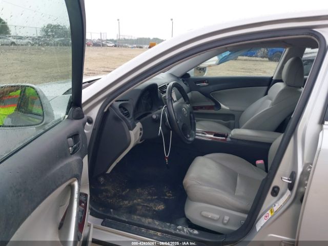 2007 LEXUS IS 250 JTHBK262772034490 Photo 4