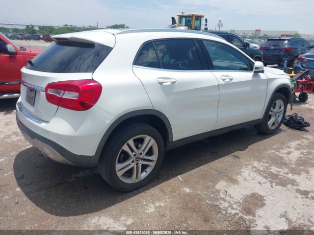 2018 MERCEDES-BENZ GLA 250 WDCTG4EB4JJ432946 Photo 3