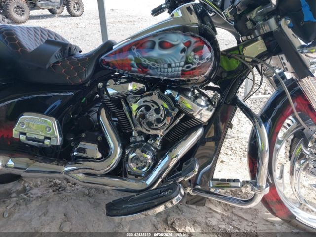 2020 HARLEY-DAVIDSON FLHX 1HD1KBC11LB674986 Photo 7