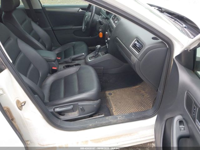 3VWLL7AJXEM267670 Volkswagen Jetta 2.0l Tdi