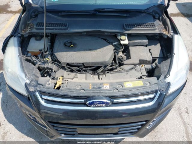 1FMCU0JX0EUC21512 Ford Escape Titanium