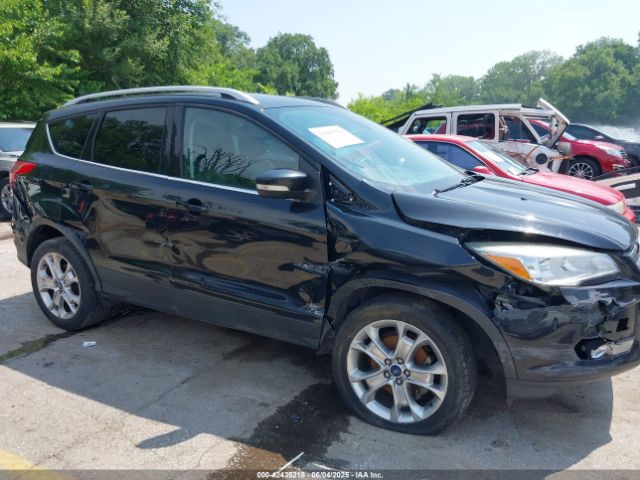 1FMCU0JX0EUC21512 Ford Escape Titanium