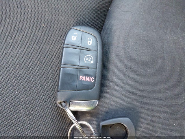 ZACNJBC12KPJ95001 Jeep Renegade