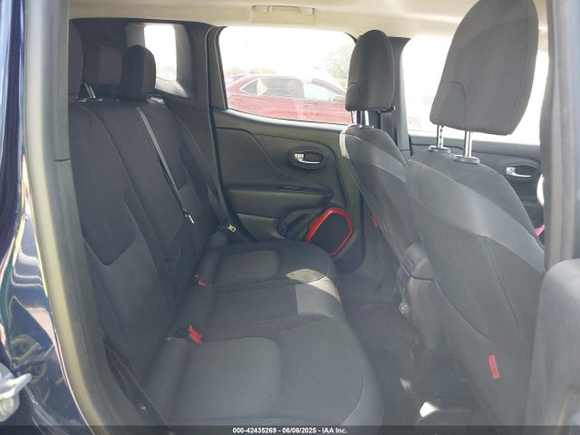 ZACNJBC12KPJ95001 Jeep Renegade
