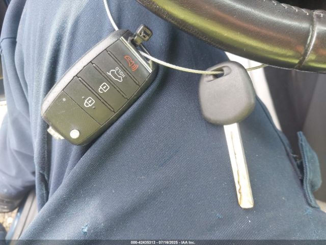 2021 CHEVROLET EQUINOX 3GNAXUEV1ML387346 Photo 10