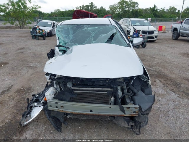 3N1CN7AP8GL858996 Nissan Versa 1.6 Sv