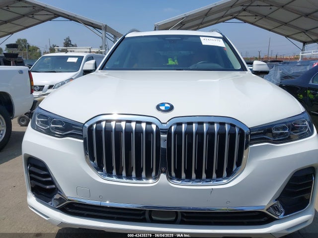 5UXCX4C54KLS38649 BMW X7 Xdrive50i
