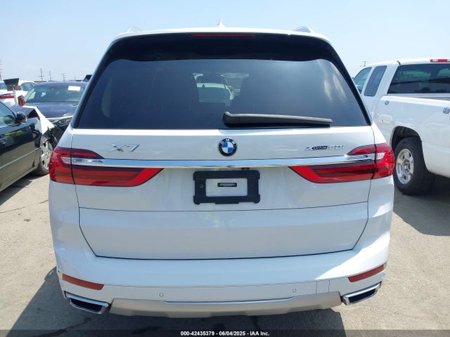5UXCX4C54KLS38649 BMW X7 Xdrive50i
