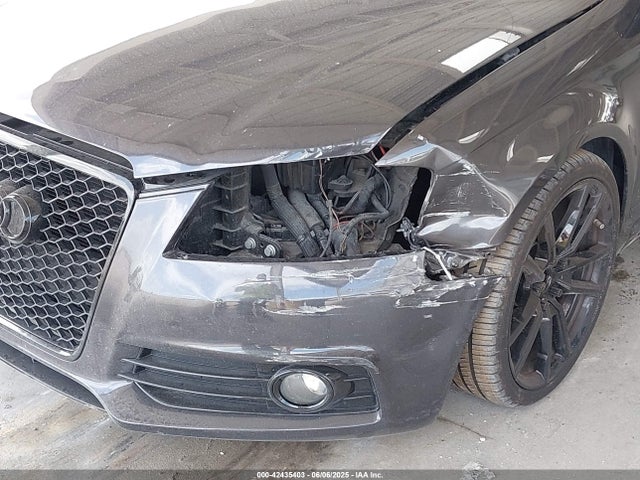 2011 AUDI A3 WAUBEAFM9BA016587 Photo 5