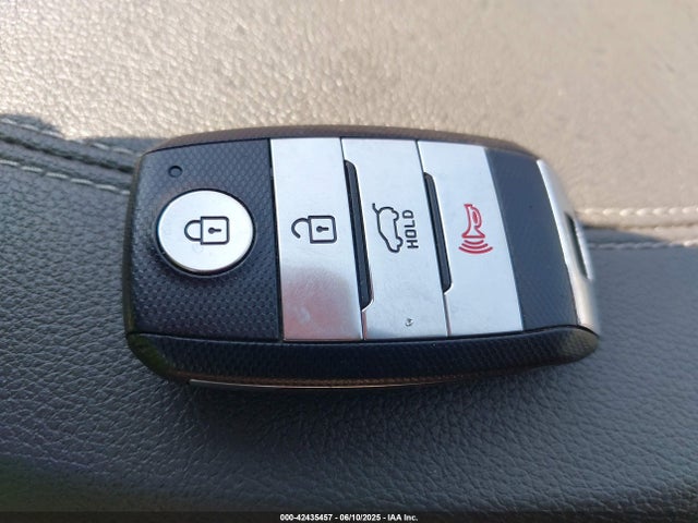 Продаж на аукціоні авто 2018 Kia Sportage Sx Turbo, vin: KNDPRCA62J7427617, номер лоту: 42435457