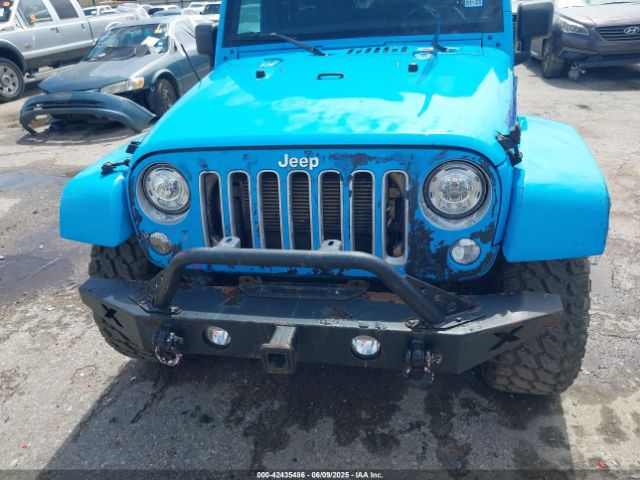 1C4BJWEG9HL722849 Jeep Wrangler Unlimited Sahara 4x4